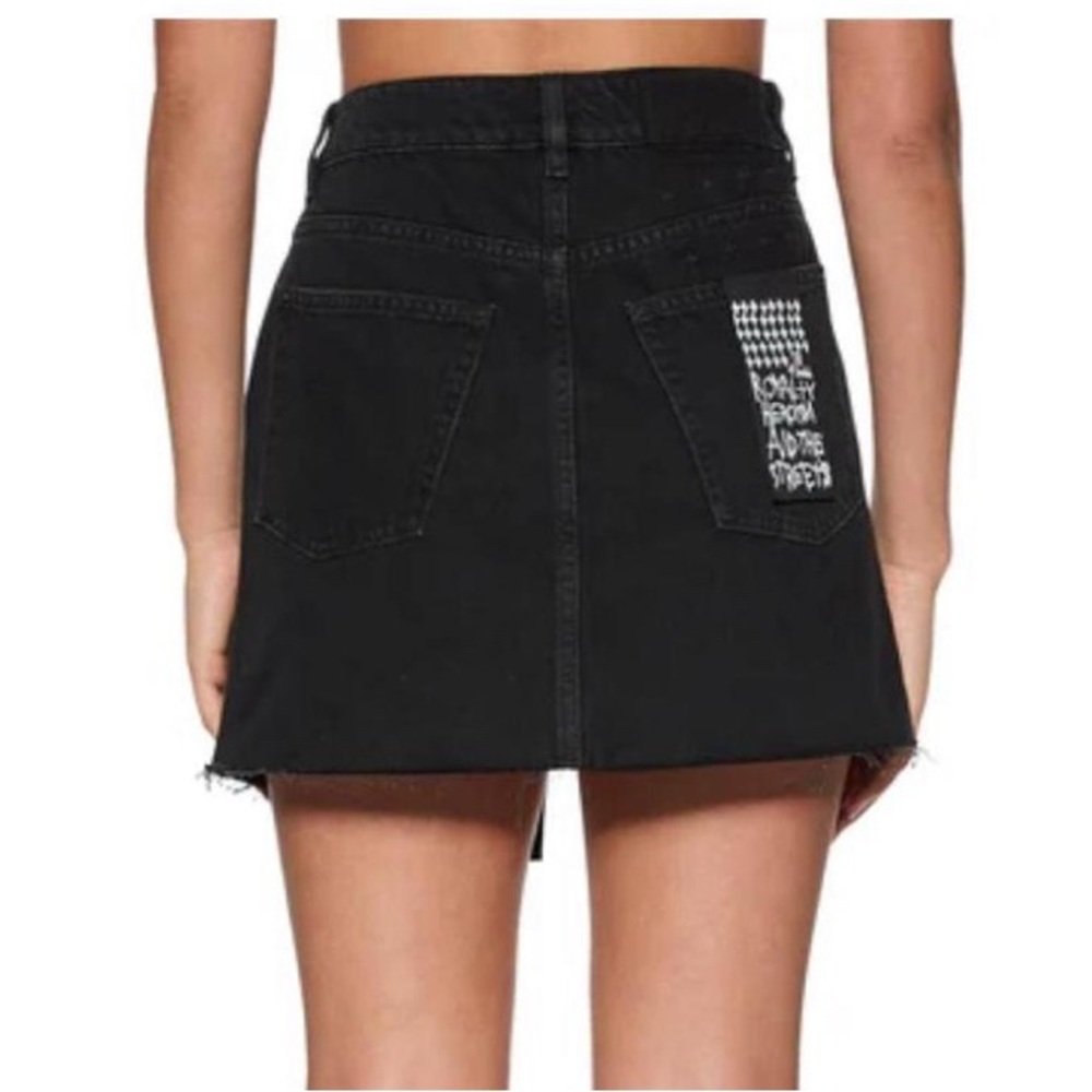 Kusbi  Black Mini Skirt